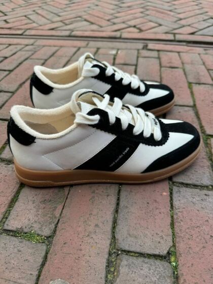 East Pacific Trade sneaker Santos Black White